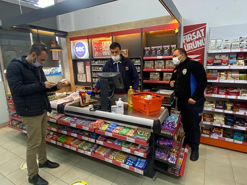 ALTINOVA’DA MARKETLER MERCEK ALTINDA (2)