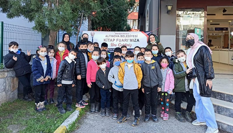 altınova kitap fuarı (1)