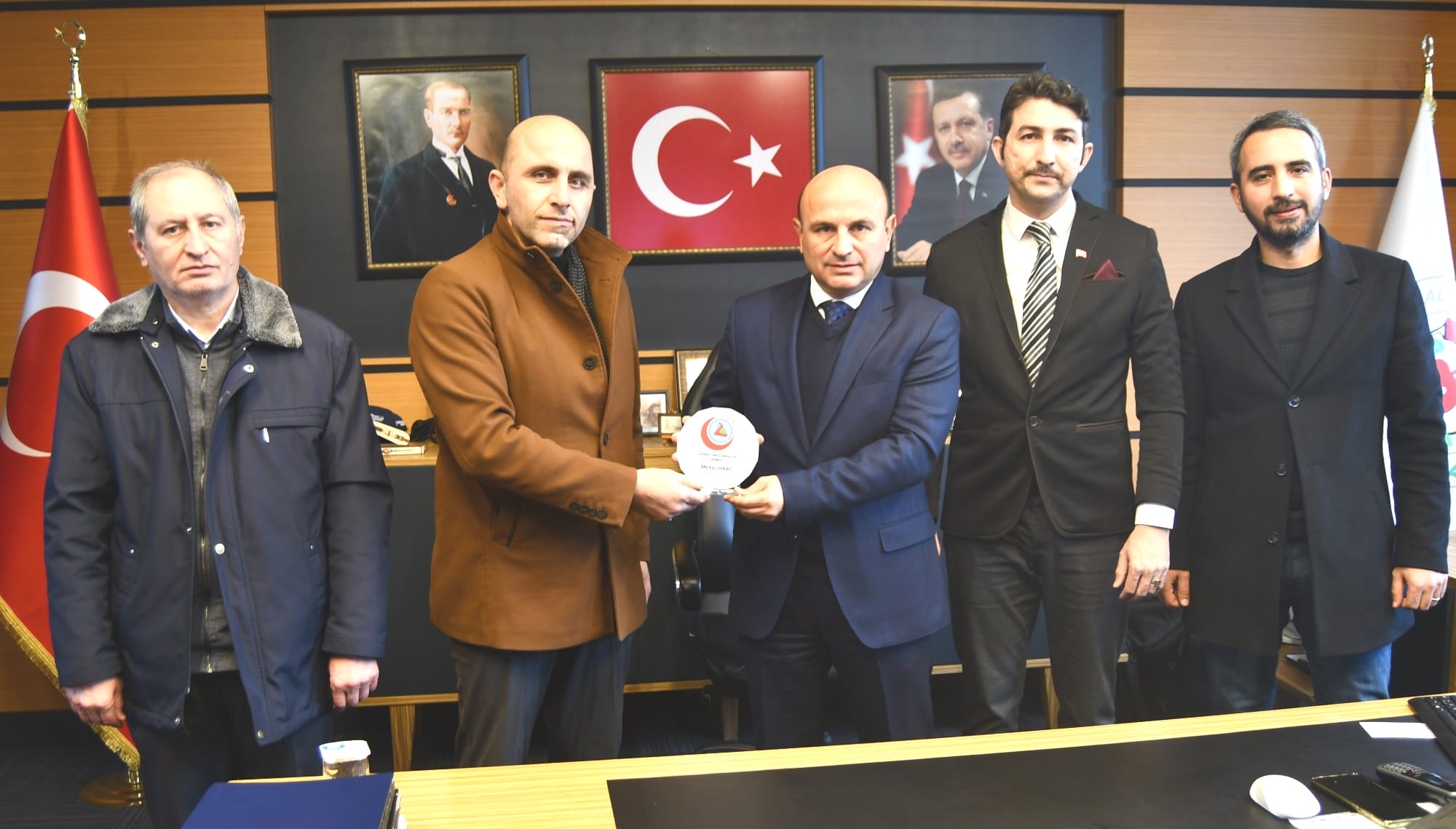 Azerbaycan İle Kardeşlik Derneği’nden Dr. Oral’a ziyaret