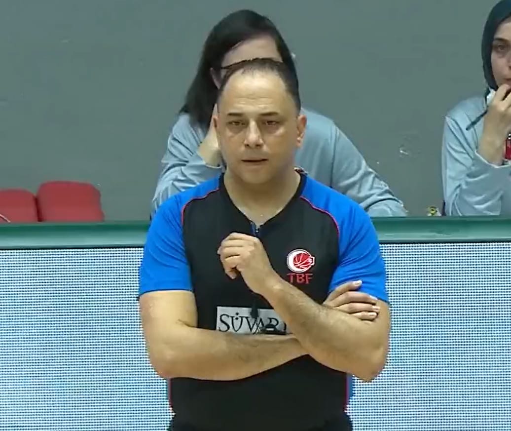 PROVOKATÖR HAKEMDEN BÜYÜK SKANDAL (1)