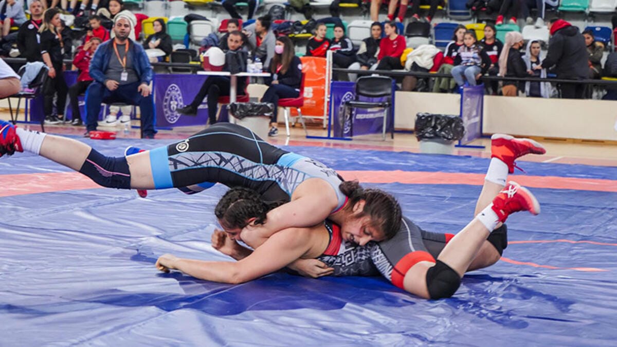 SPORCULARIMIZ, NORMANDİYA ÇIKARMASINDA (3)