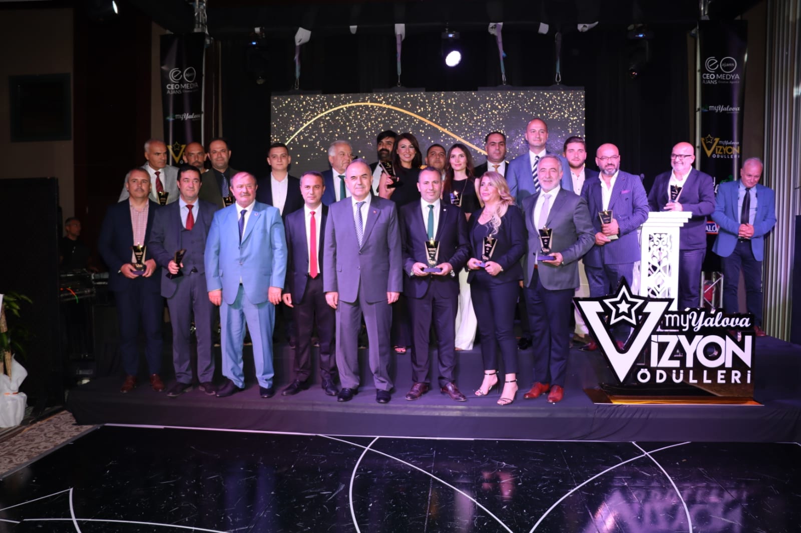 828B44FC-9B2D-433E-B10C-9683BA3EAB7F