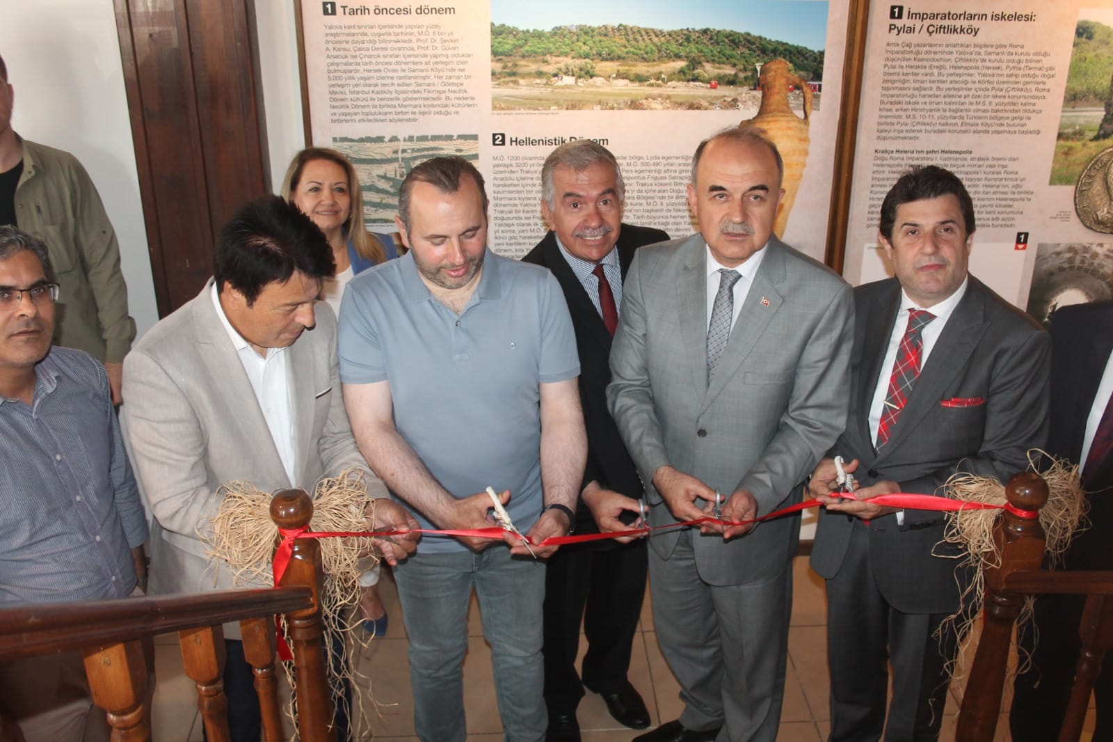 9E9627EC-B2EA-4FD9-B4D0-38B57BF1F94D