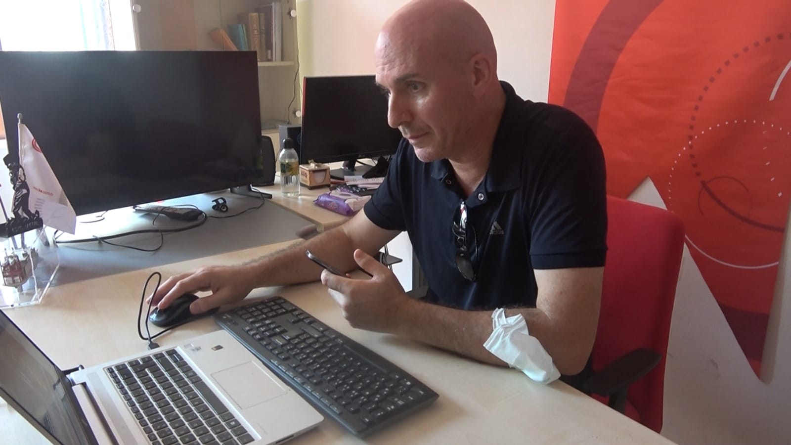 EKSİK ÜRÜNÜ ALMADIĞI İÇİN TEHDİT EDİLDİ