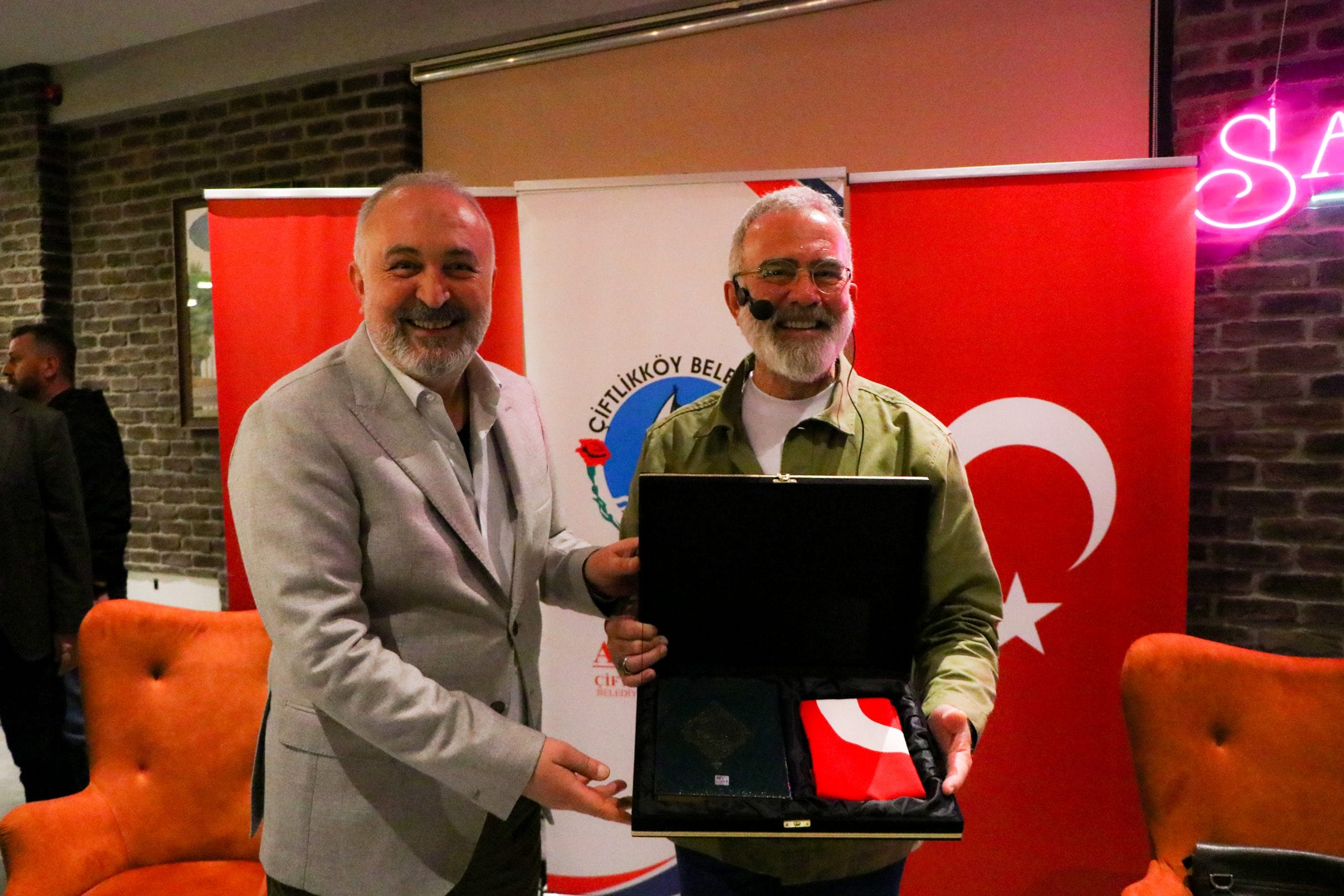 YENİŞEHİRLİOĞLU ÇİFTLİKKÖYLÜLERE TAHSİN PAŞA'YI ANLATTI (7)