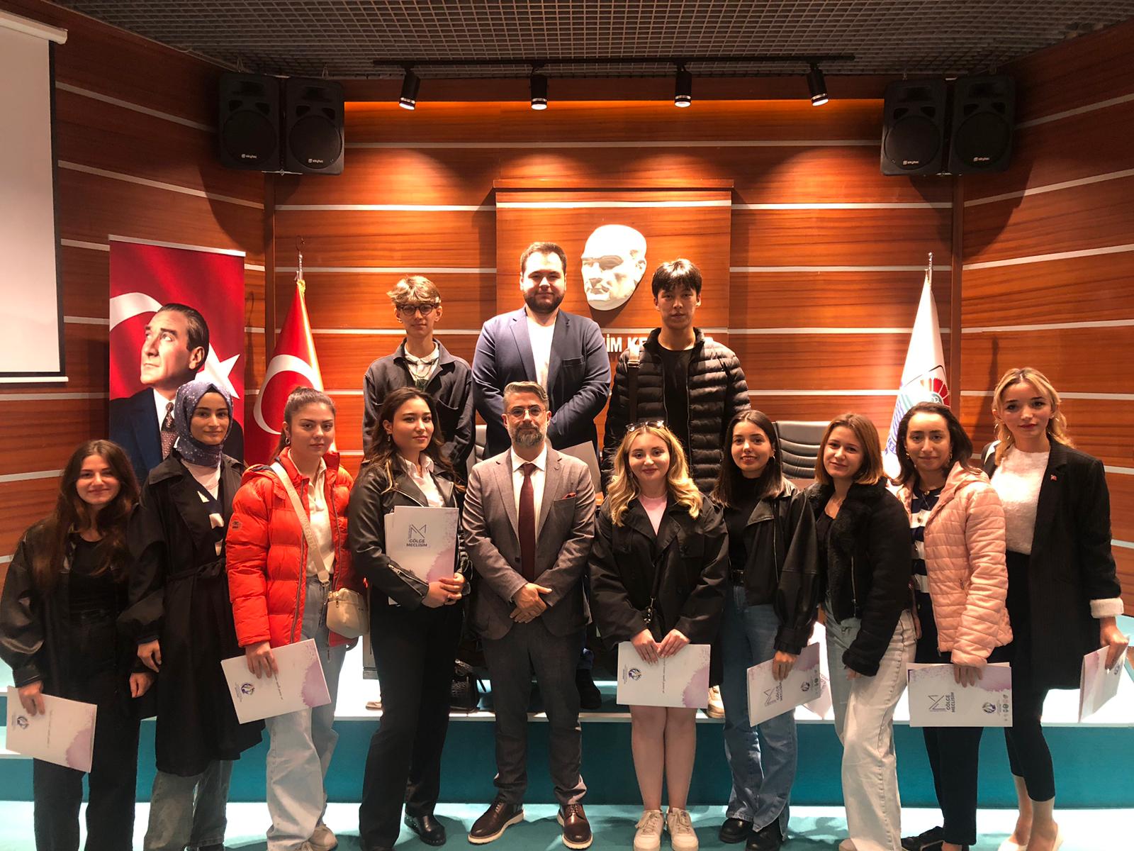 GÖLGE MECLİSİM (3)