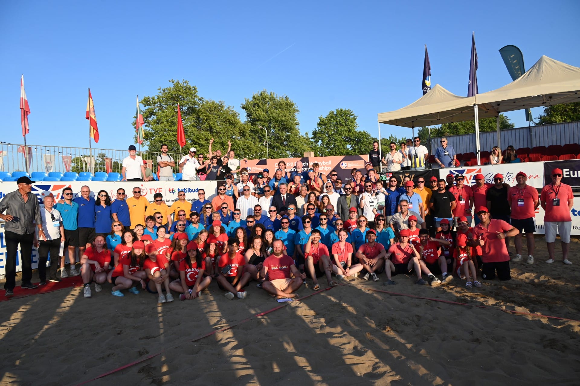 PLAJ VOLEYBOLU AVRUPA ŞAMPİYONASI TAMAMLANDI