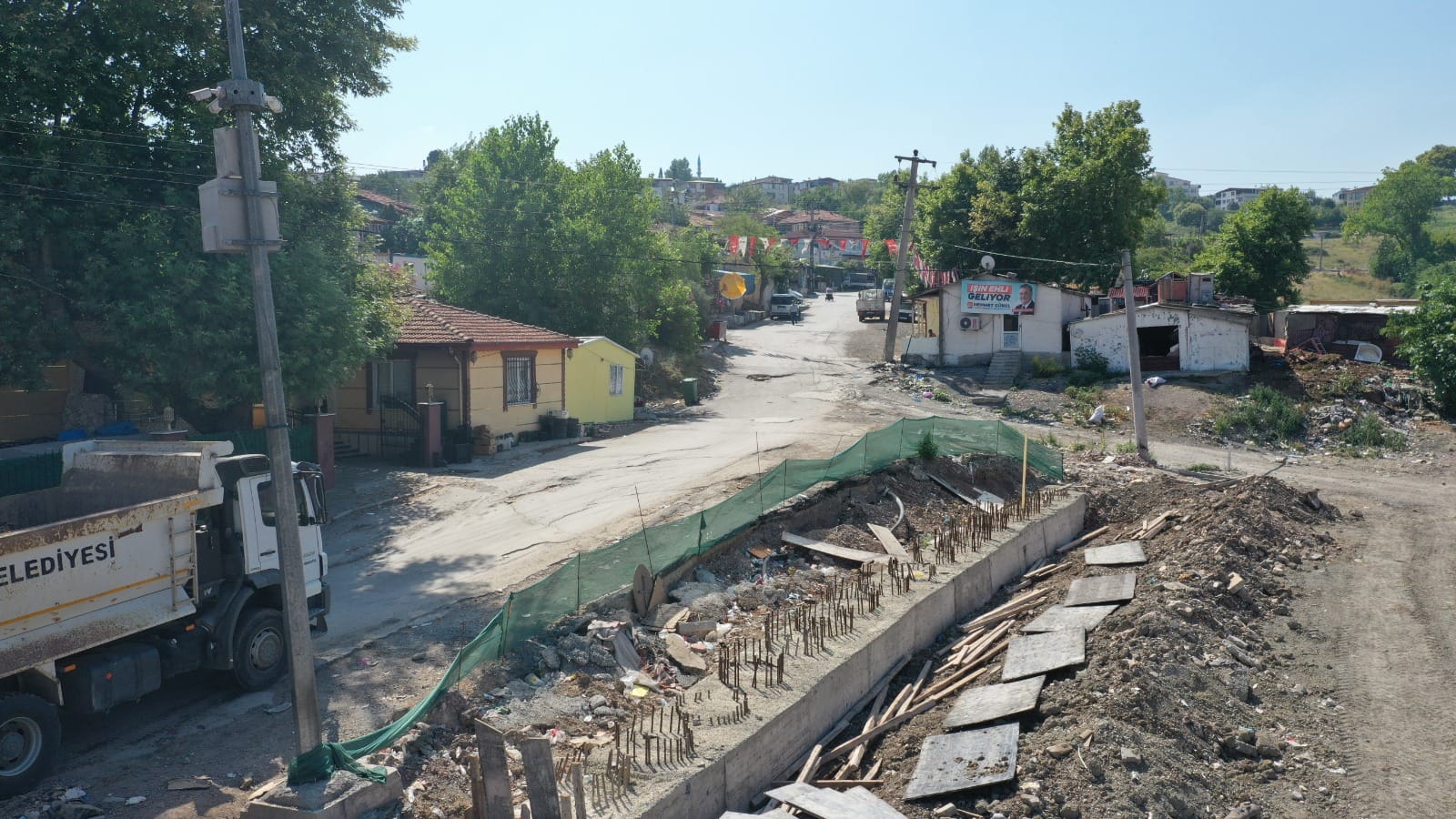 ÇÖKEN YOL YENİDEN DÜZENLENİYOR