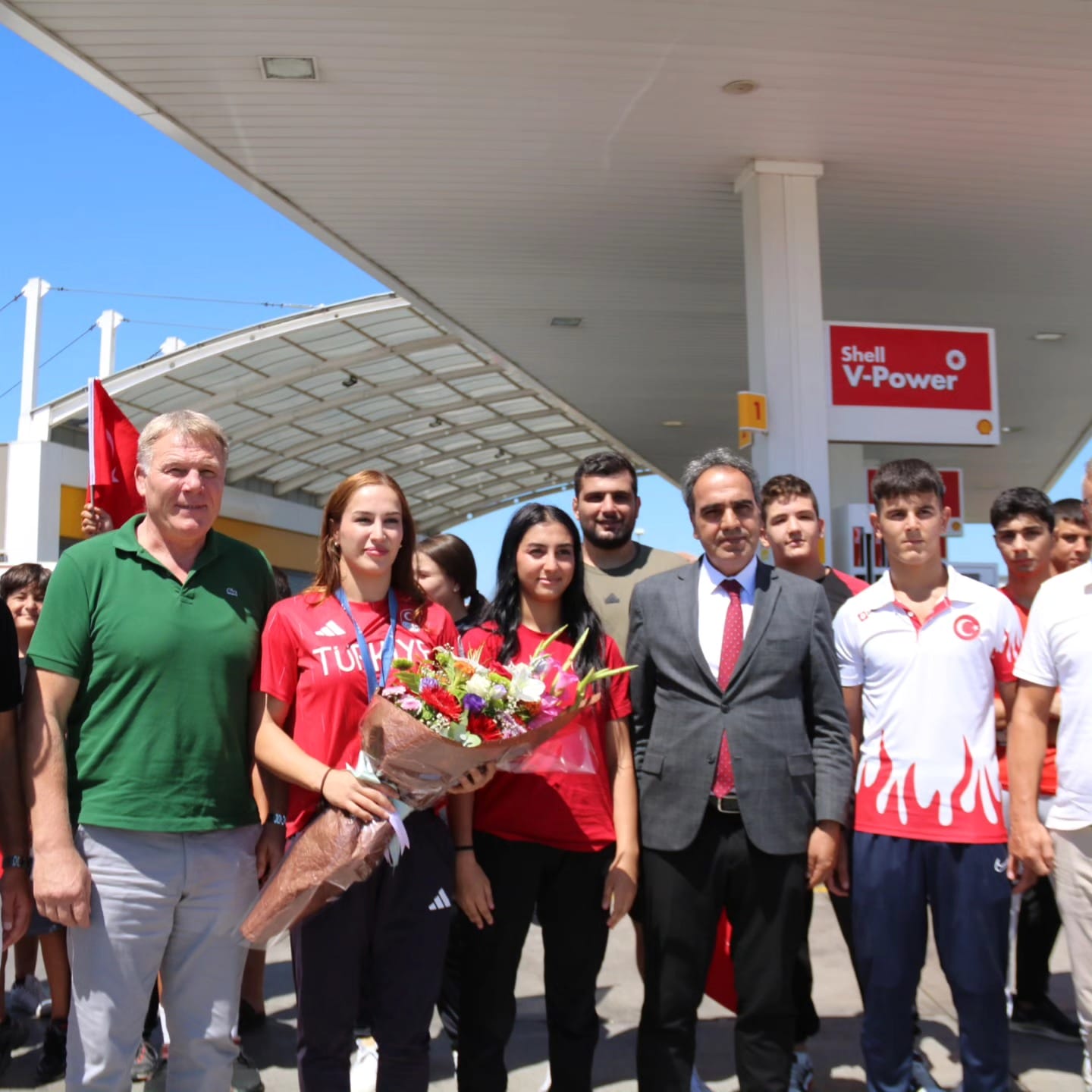 ‘MUTLUYUM GURURLUYUM’