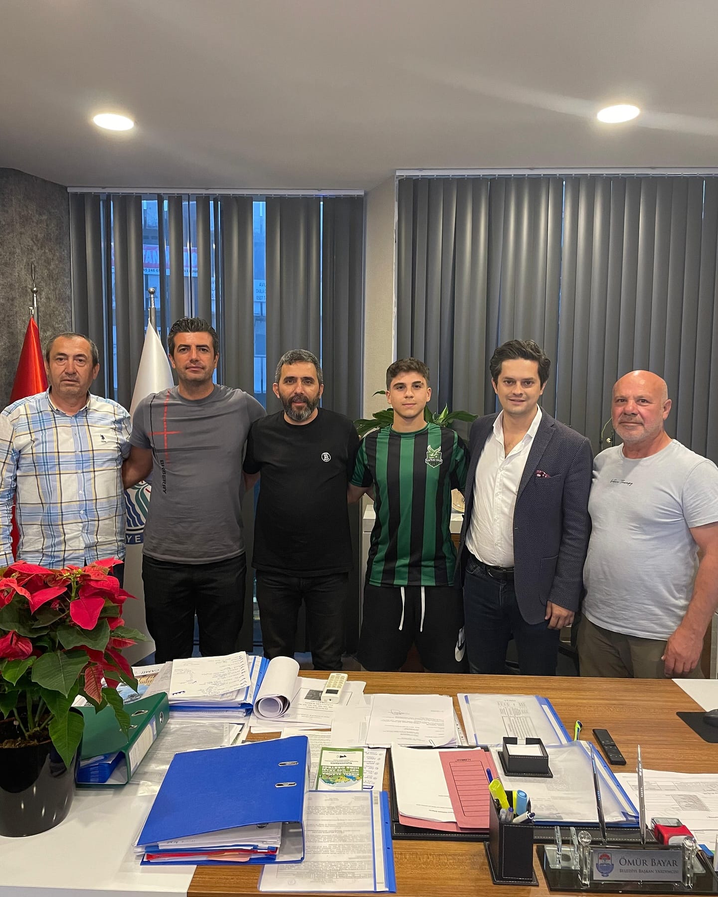 MUHAMMED İMZAYI ATTI!