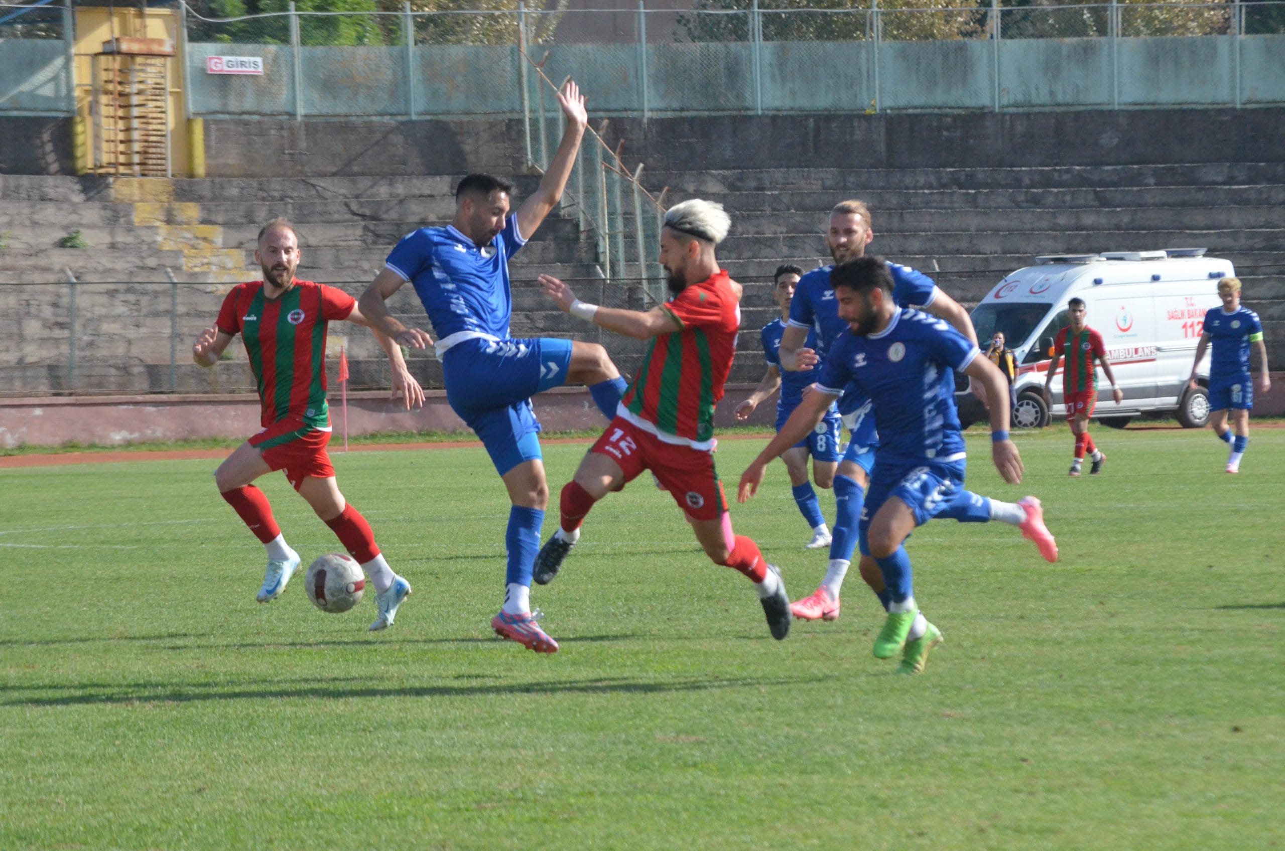 TEMSİLCİLERİMİZE SAKARYALI RAKİPLER (1)