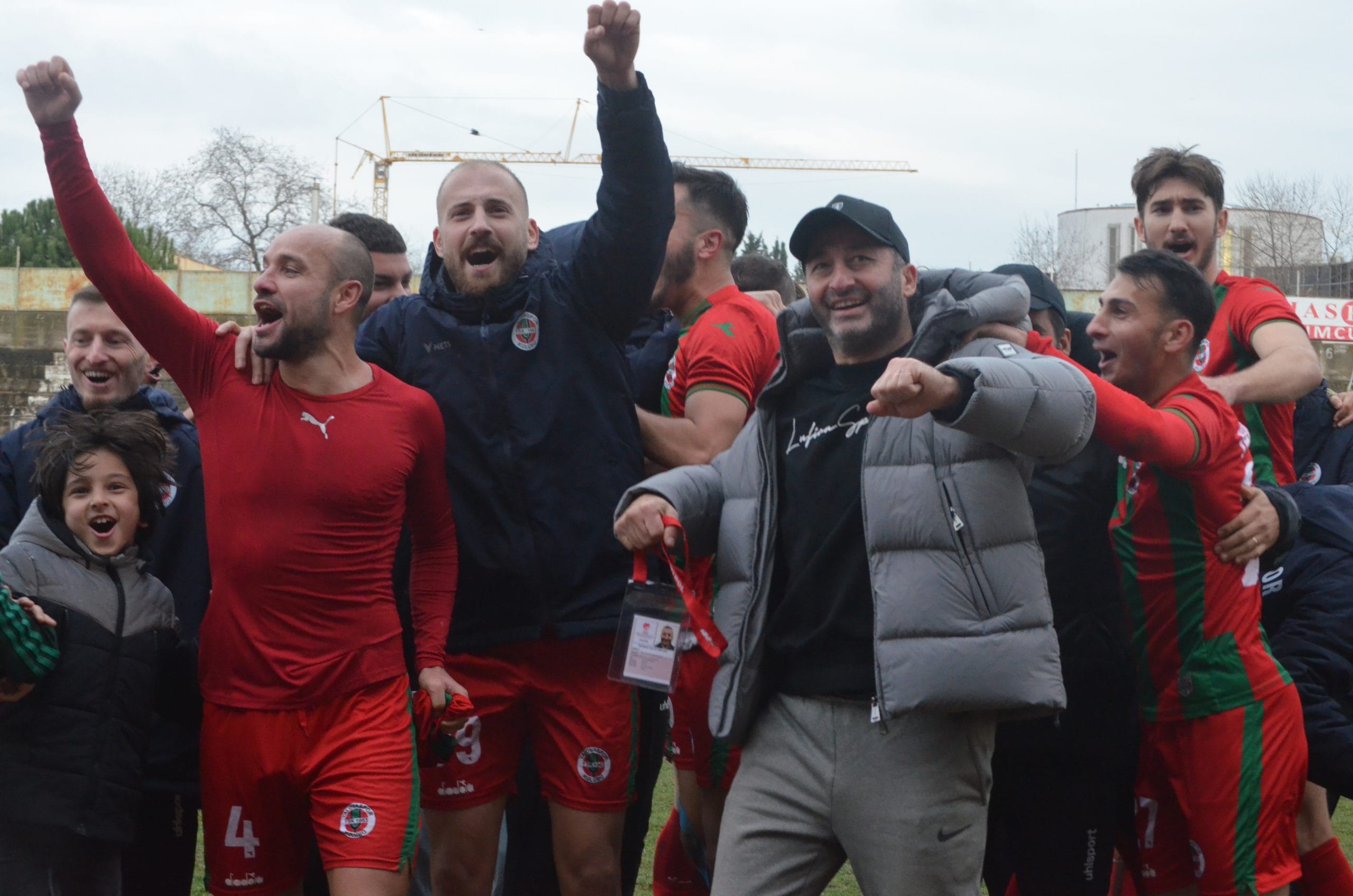 YALOVASPOR’DAN KRİTİK 3 PUAN