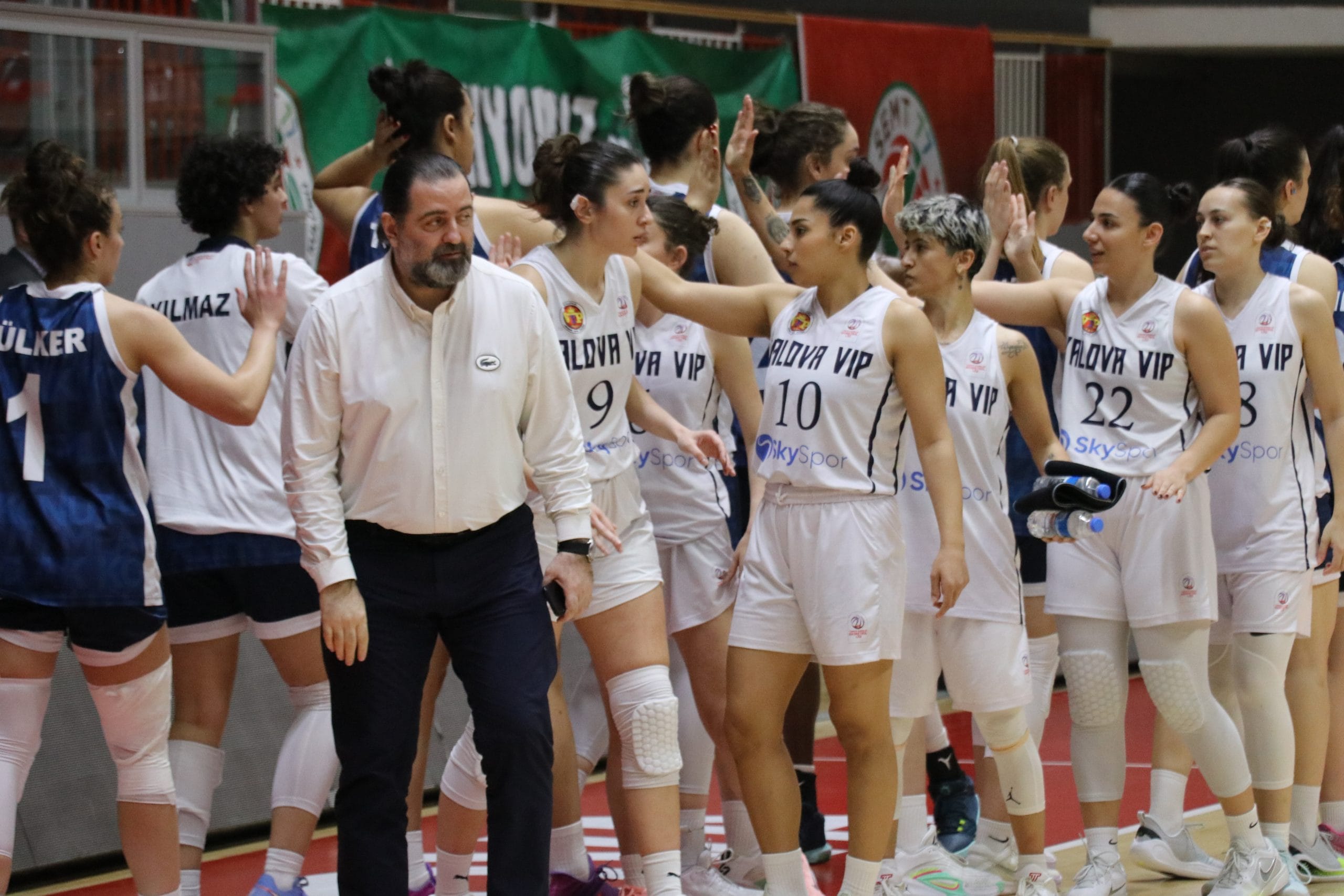 VE PERİLER PLAY-OFF POTASINDA (8)