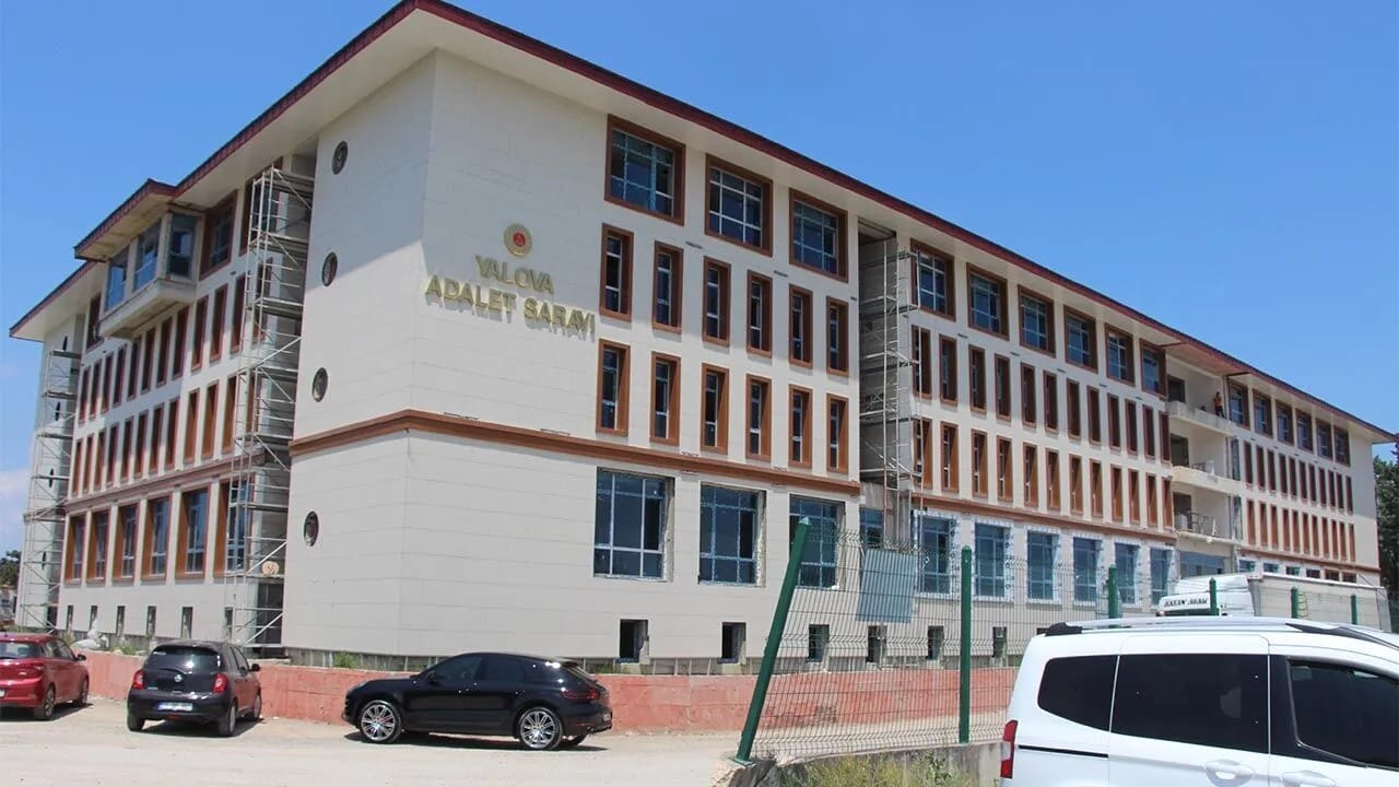 YALOVA BAROSU’NDAN ADLİ TATİL HATIRLATMASI