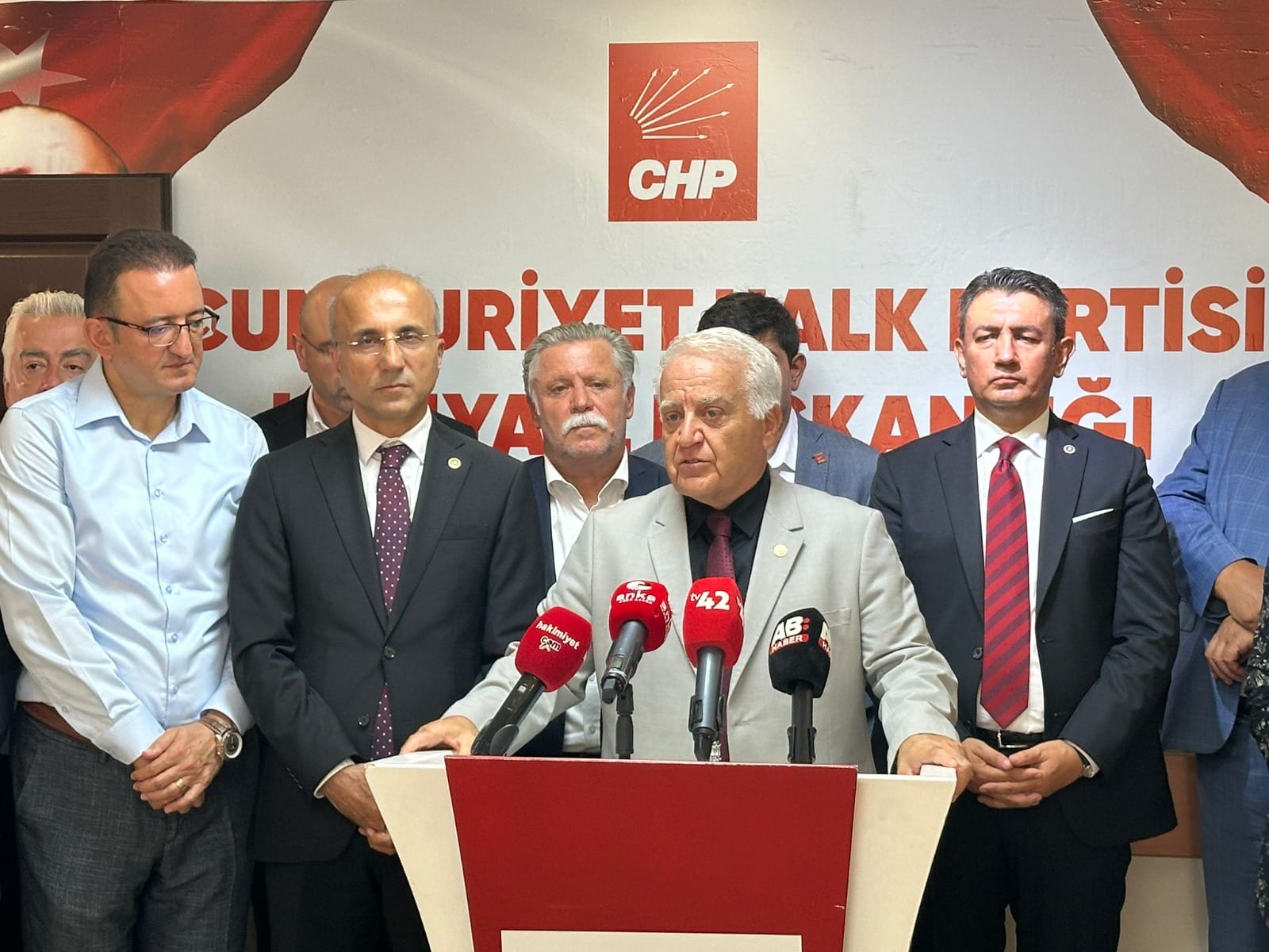 ‘ÇİFTÇİLERİN ARADIĞI CAN SUYU CHP’DEDİR’