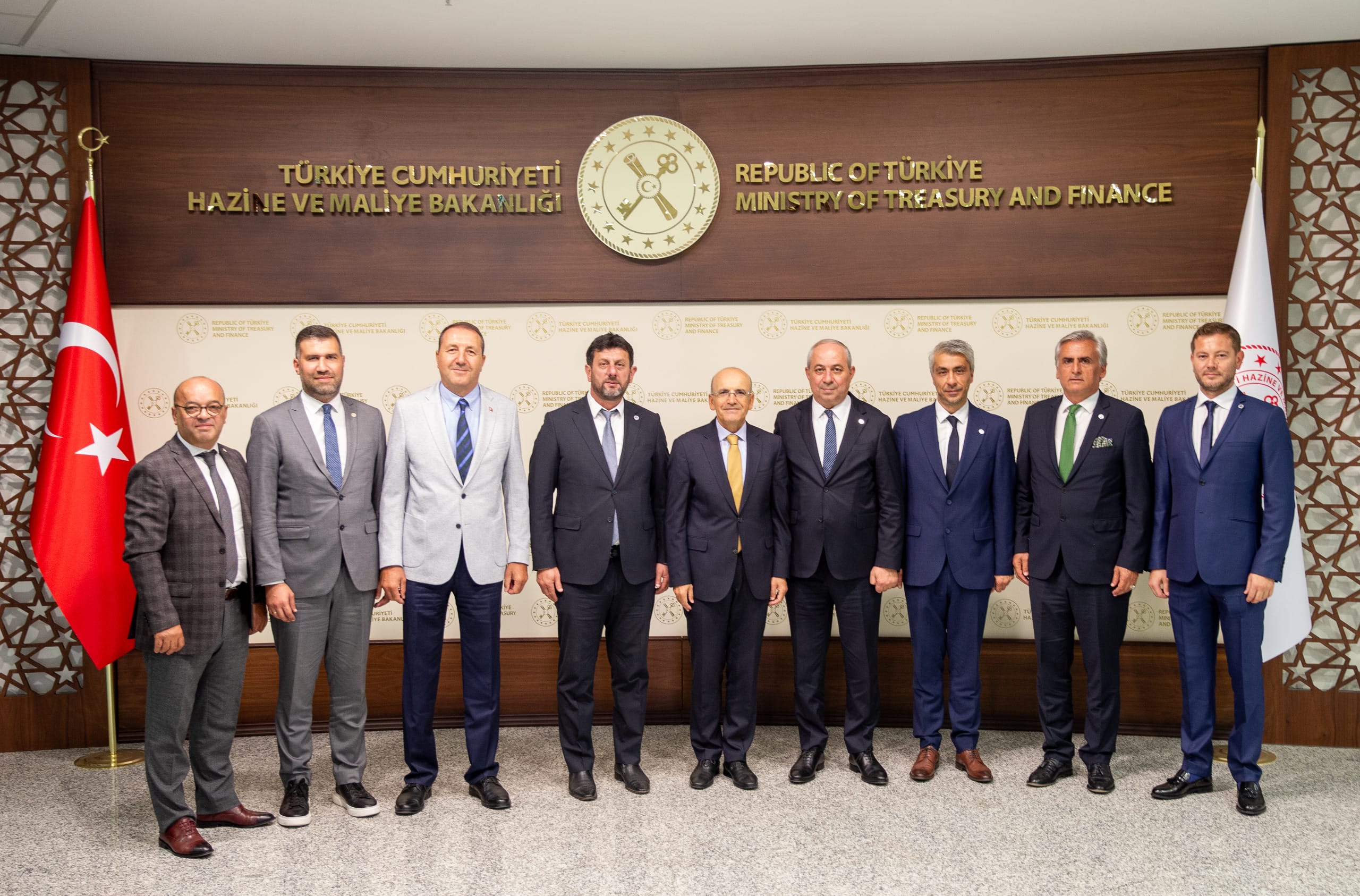 YTSO HEYETİ BAKAN ŞİMŞEK’İ ZİYARET ETTİ