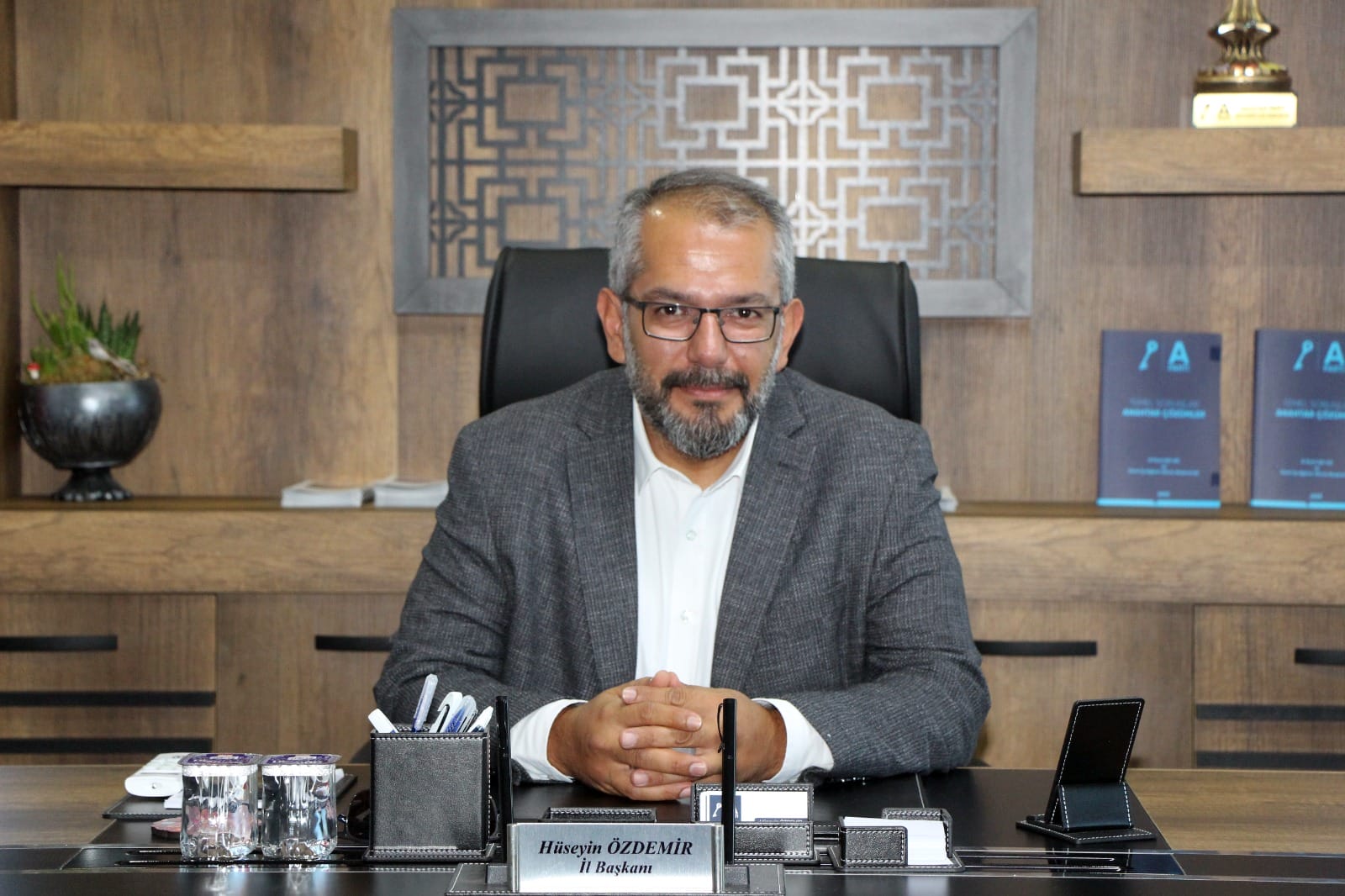 ‘ÜCRETSİZ OKUL YEMEĞİ BİR HAKTIR, LÜTUF DEĞİL’