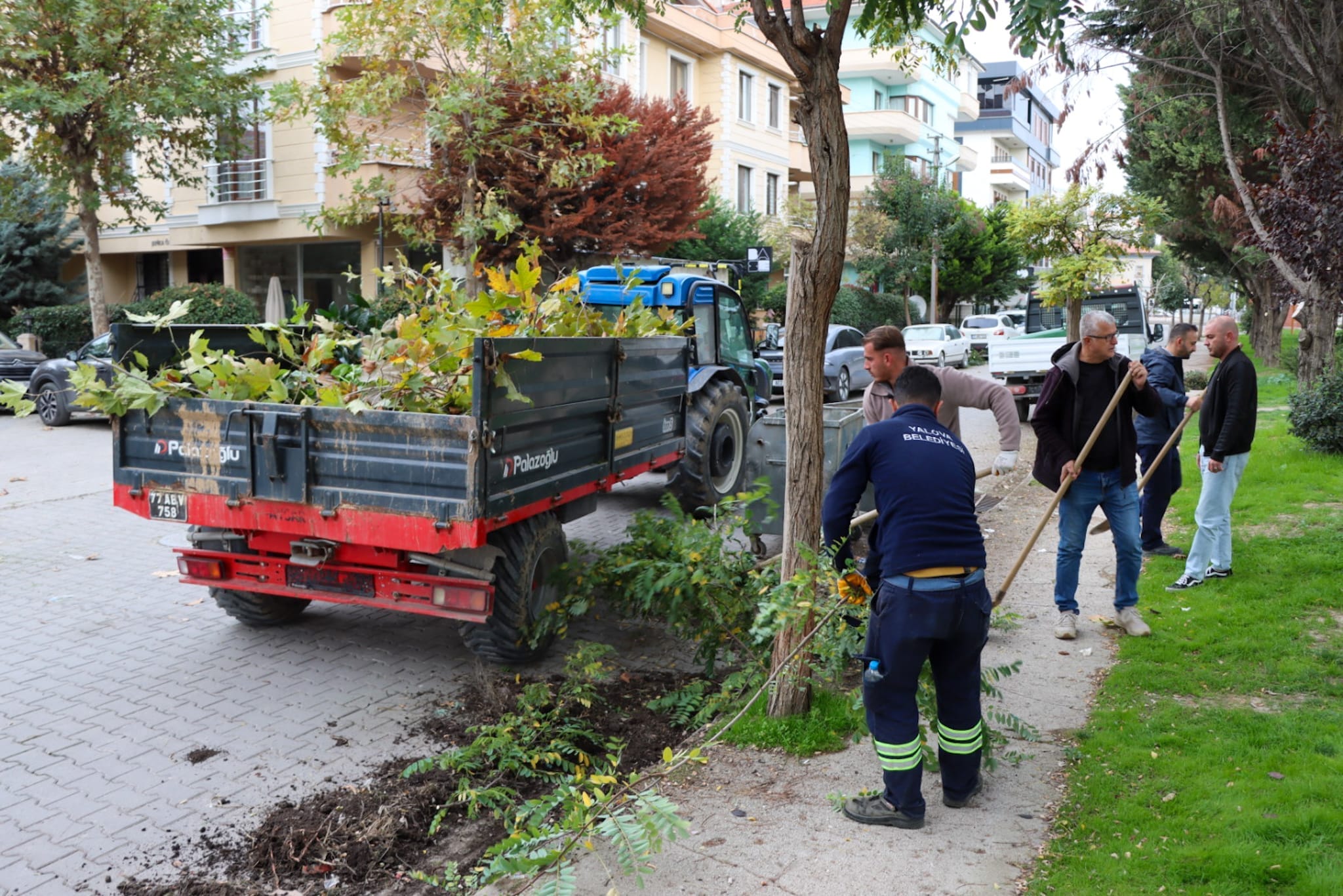 ÇEVRE DÜZENLEME ÇALIŞMASI YAPILDI