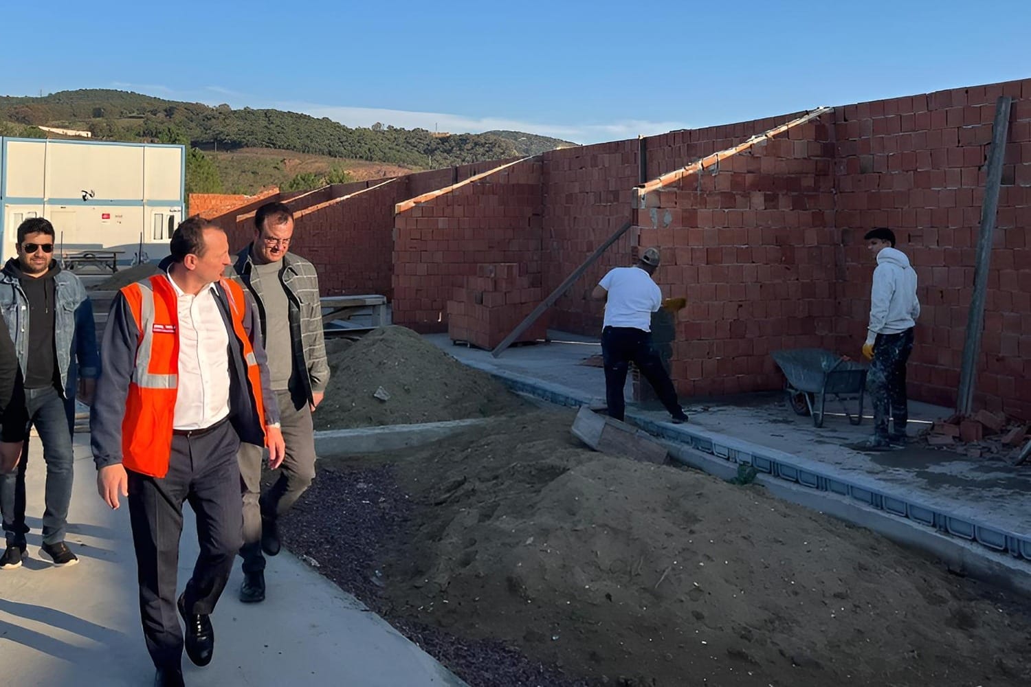 YENİ HAYVAN BAKIMEVİ İKİNCİ ETAP ÇALIŞMALARI SÜRÜYOR