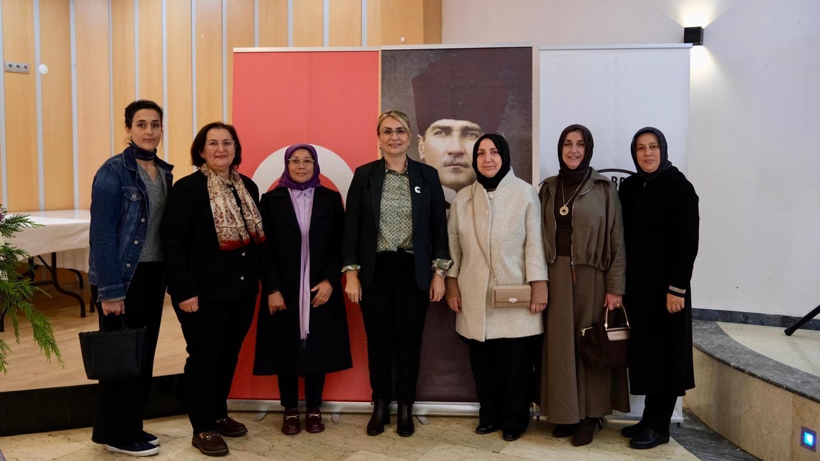 ALTINOVA’DA KADIN GELİŞİM AĞI SEMİNERİ